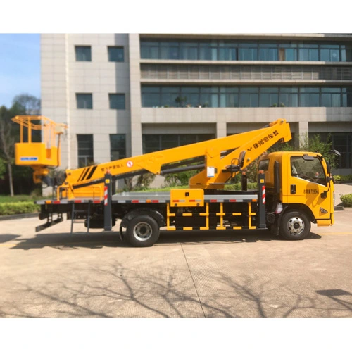 telescoping boom lift